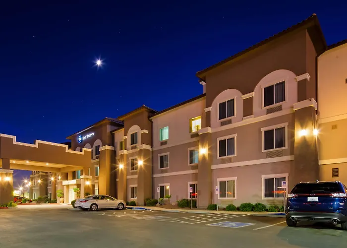 Western & Hotel