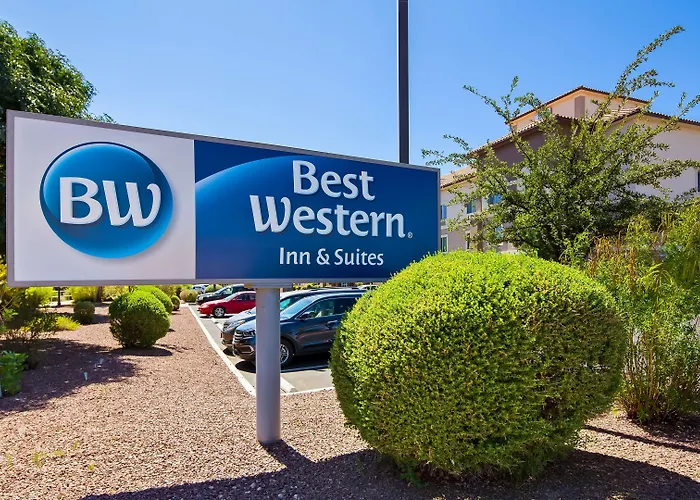 Western & Hotel