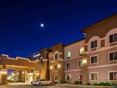 Western & Hotel 3*